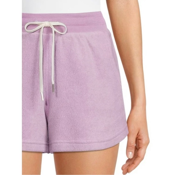 AVIA | Reverse Fleece Shorts - Picture 4 of 6